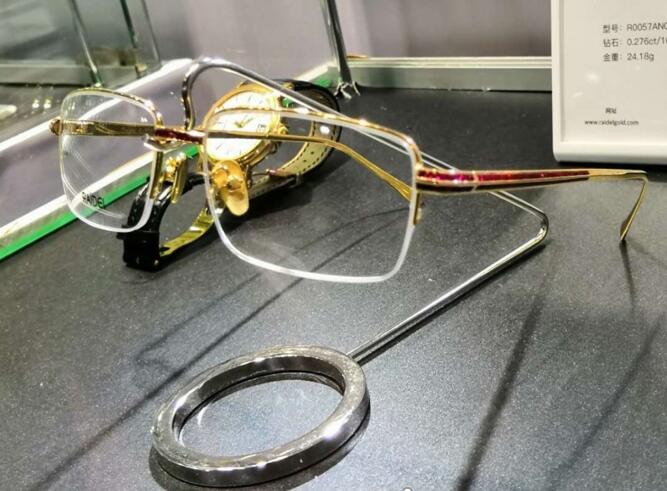 上海國際眼鏡展第一天，RAIDEL靚目展臺人氣火爆！