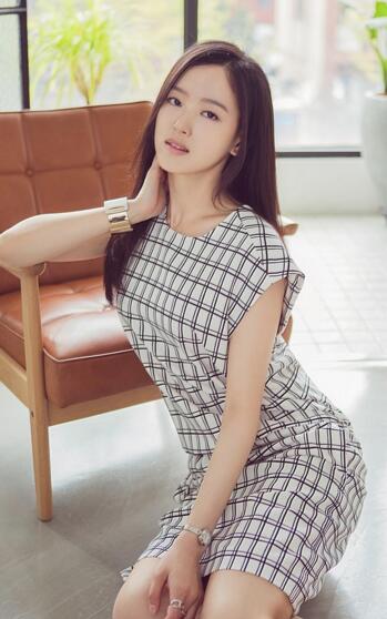 王大陸姜漢娜疑似同居戀情曝光 兩人甜蜜選購食材共進(jìn)晚餐