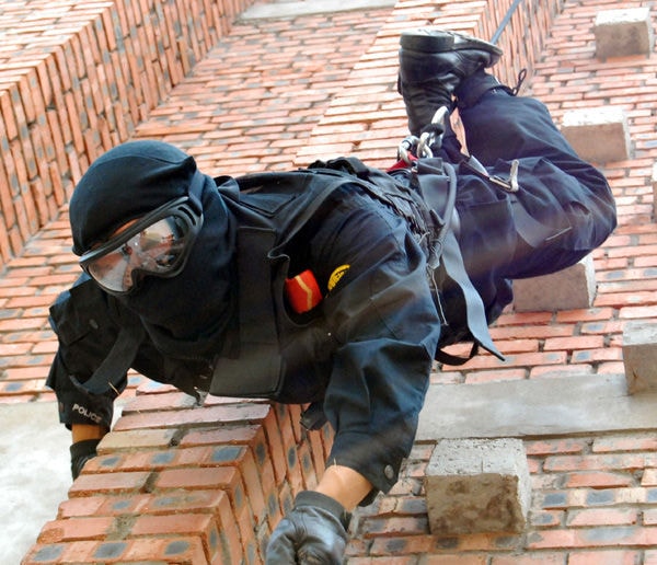 http://www.119127.cn/pics/default/download/053b65a9bb8cb297933c2bc1ba68b05e.jpg