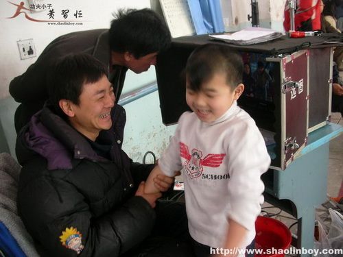 http://www.119127.cn/pics/default/download/0c125cb596066861fb93a9f7d0251581.jpg