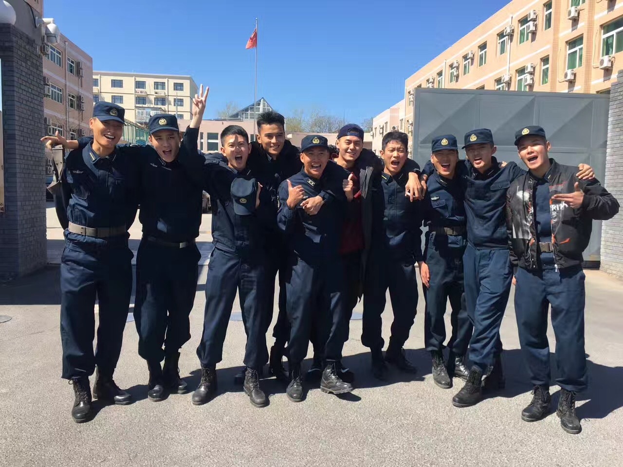 http://www.119127.cn/pics/default/download/156b/e3669375202cd00c93d5d7476ab0.jpg