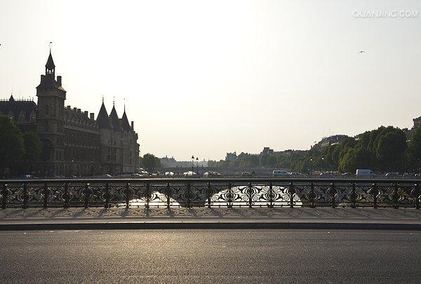 http://www.119127.cn/pics/default/download/15ee6ca4772793076b04d7ae75bd1ed8.jpg