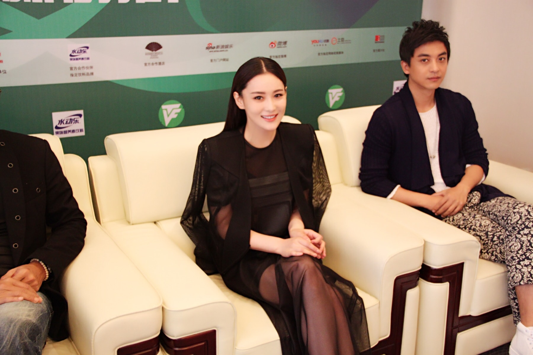 http://www.119127.cn/pics/default/download/173a0f69269ed5c1cbe83fd7e8eb4946.jpg