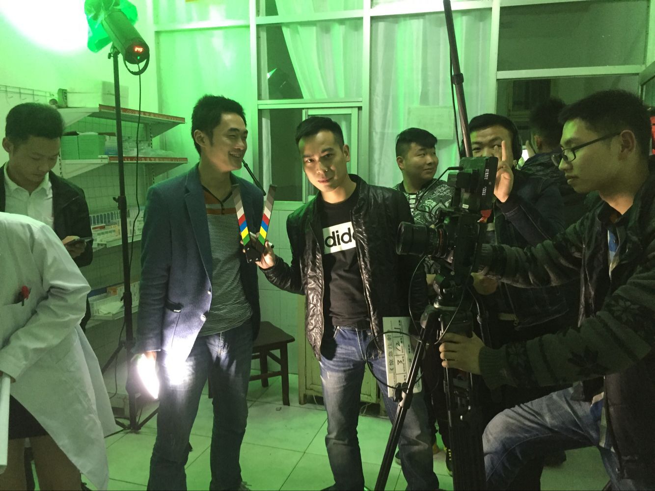 http://www.119127.cn/pics/default/download/17b7948f16fe2384e51d1b12128cd17e.jpg