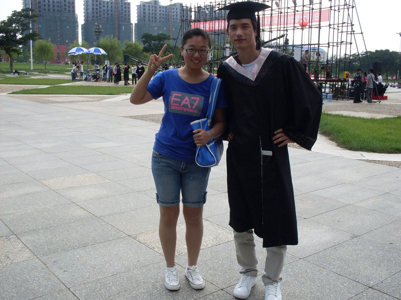 http://www.119127.cn/pics/default/download/1d7421d2132a2047cd9cd4c4658bd751.jpg