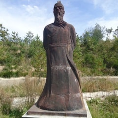 李夢(mèng)陽(yáng)