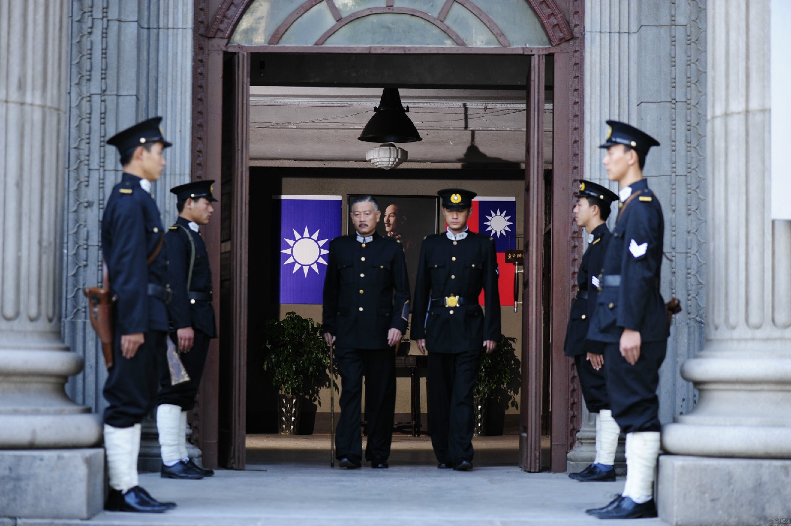 http://www.119127.cn/pics/default/download/2f30460f5c4dd5553ac6556595b8a422.jpg