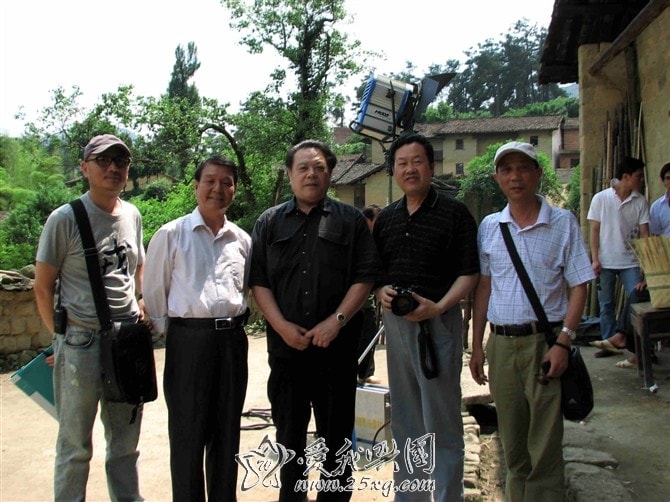 http://www.119127.cn/pics/default/download/2f968b3bcdc68ab7a293773494eb2344.jpg