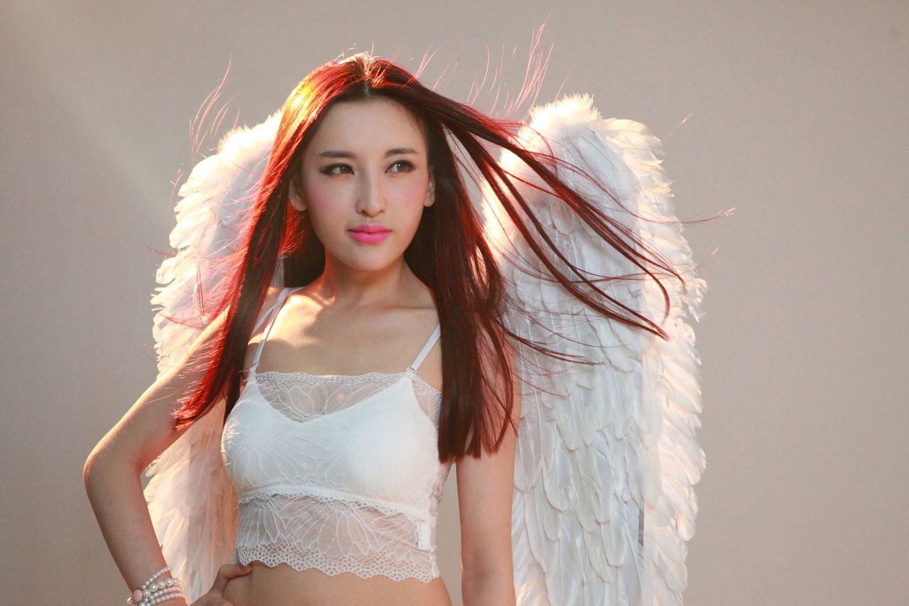 http://www.119127.cn/pics/default/download/3d6e0d6308b74bdc02bd3ec98cceda32.jpg