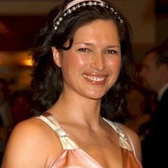 卡琳娜·隆巴德/Karina Lombard