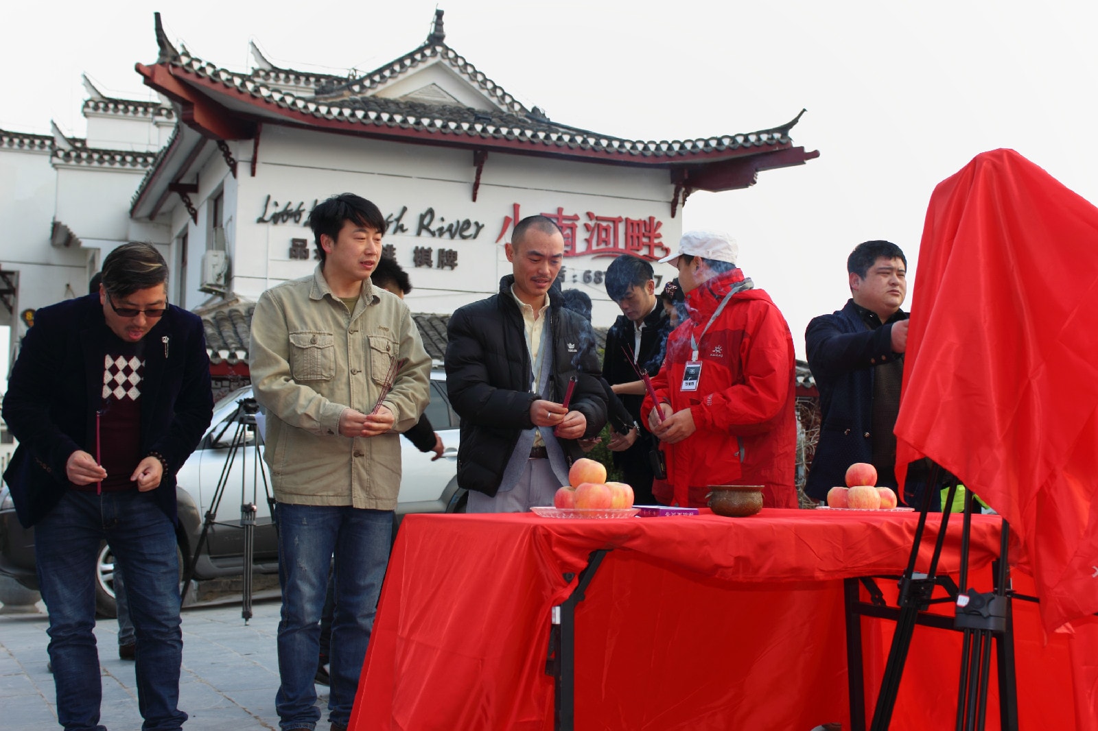 http://www.119127.cn/pics/default/download/49b6edd239da185322b1e235e818c3b2.jpg
