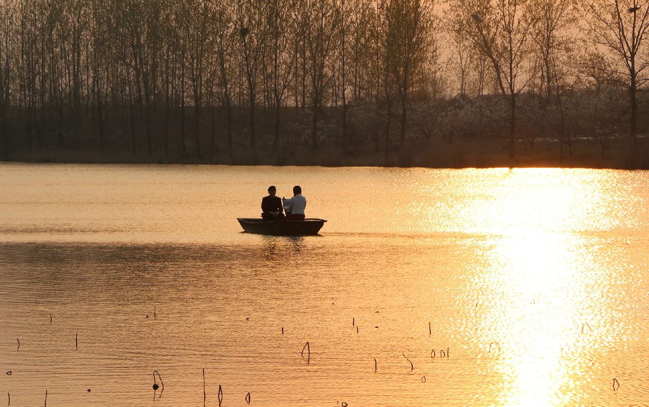 http://www.119127.cn/pics/default/download/57ef74b25a479fce194036009b70b3d2.jpg