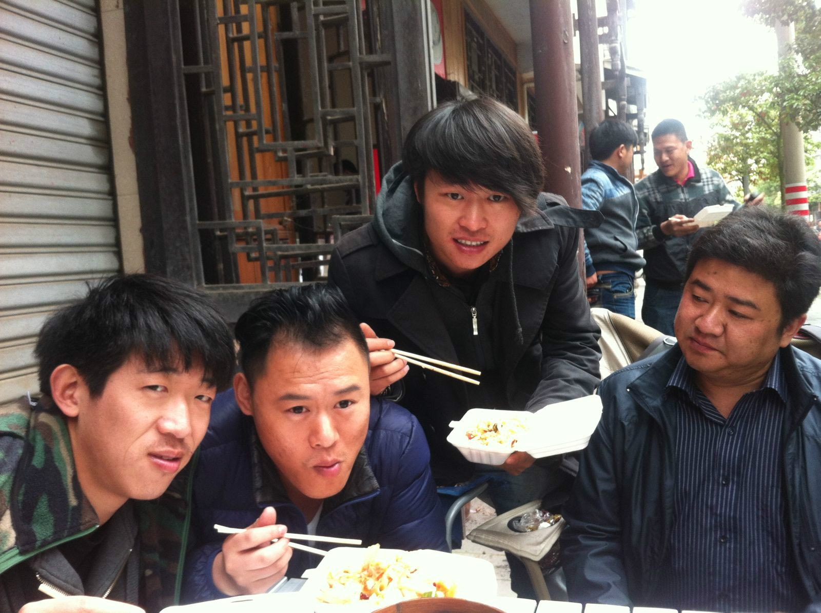 http://www.119127.cn/pics/default/download/58317f79ca2b9e587c14d469b069059f.jpg