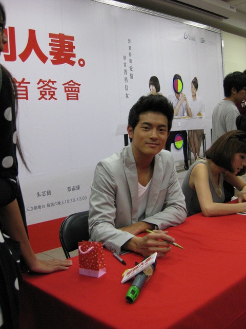 http://www.119127.cn/pics/default/download/58aaa13f287a41d164e02571fb234b32.jpg