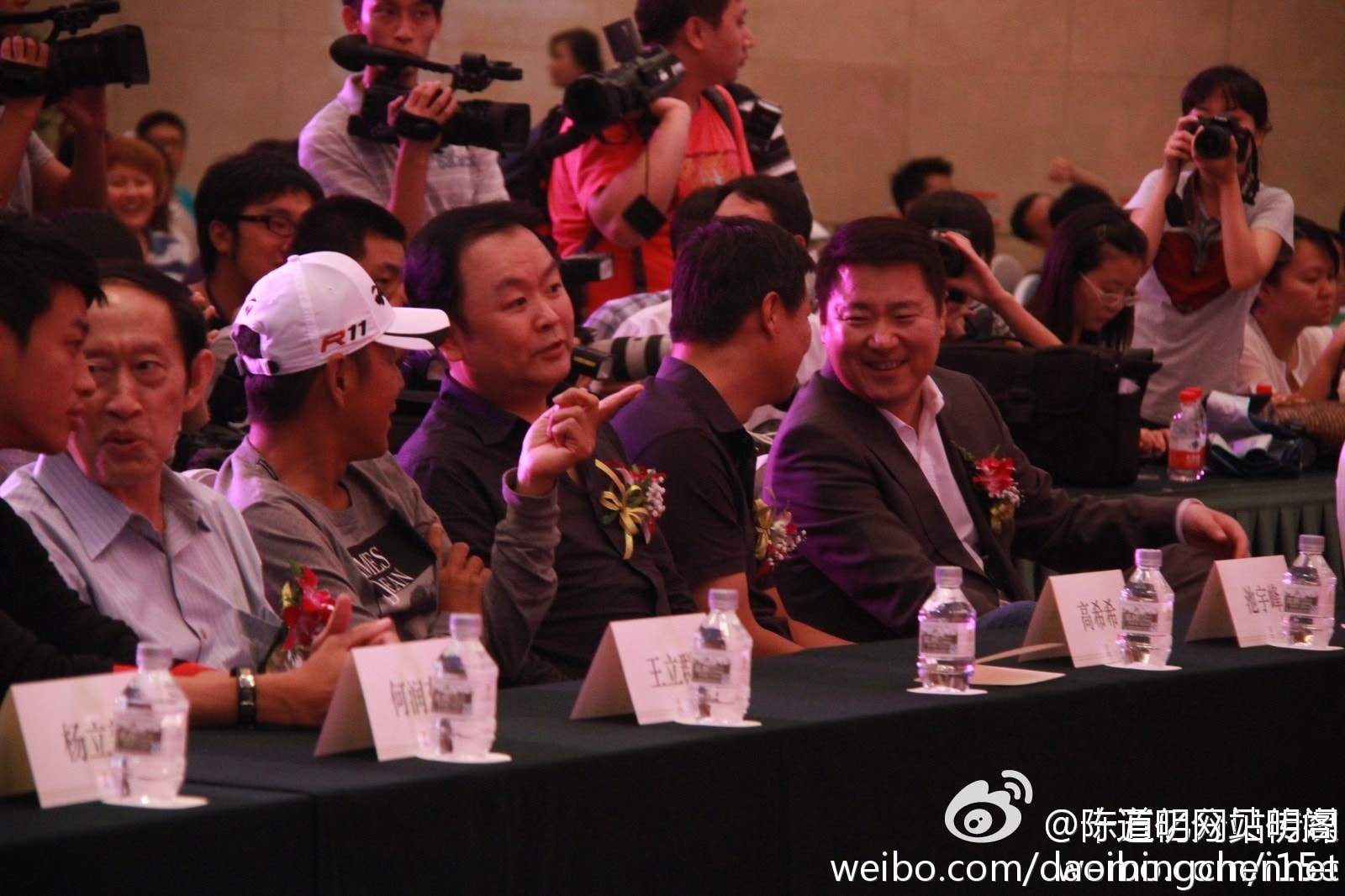 http://www.119127.cn/pics/default/download/5b025bc57981fbb0363127101e1add5b.jpg