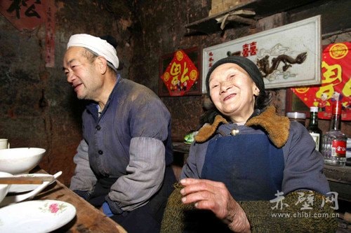 http://www.119127.cn/pics/default/download/6101c0fb02e31b247f36cdd185a8e747.jpg