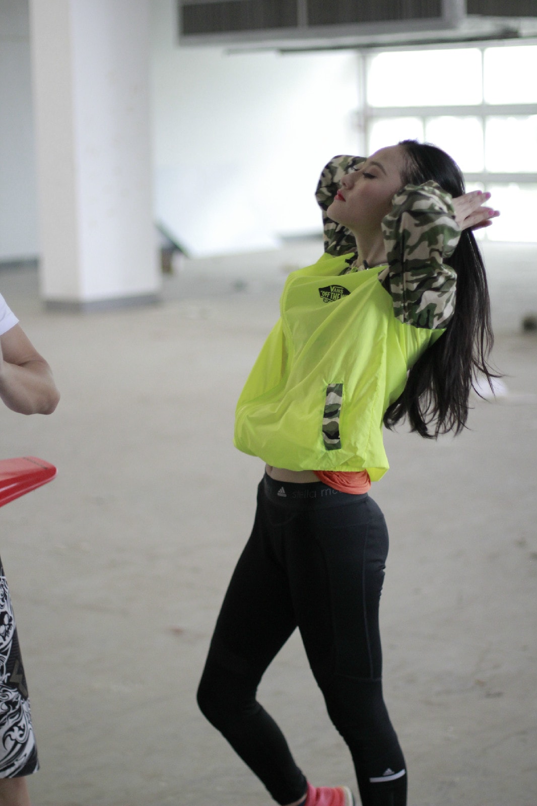 http://www.119127.cn/pics/default/download/643691355a5aa5cf46507176038e4654.jpg