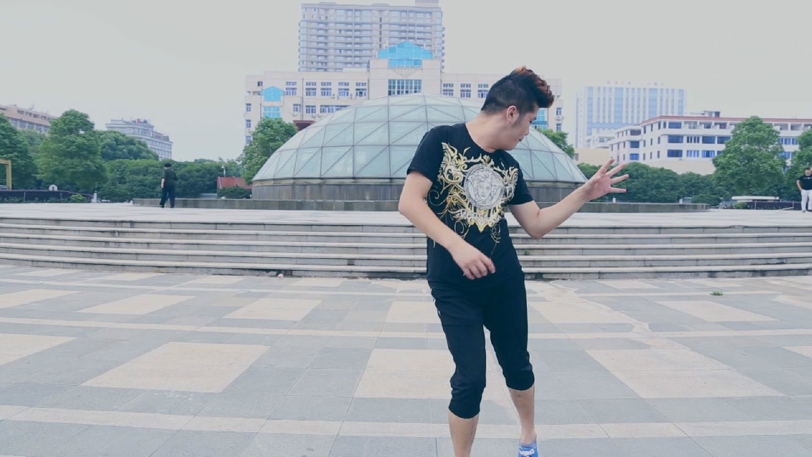 http://www.119127.cn/pics/default/download/71dcf27cf0f9f3e4f0a01ab3f6702e8c.jpg