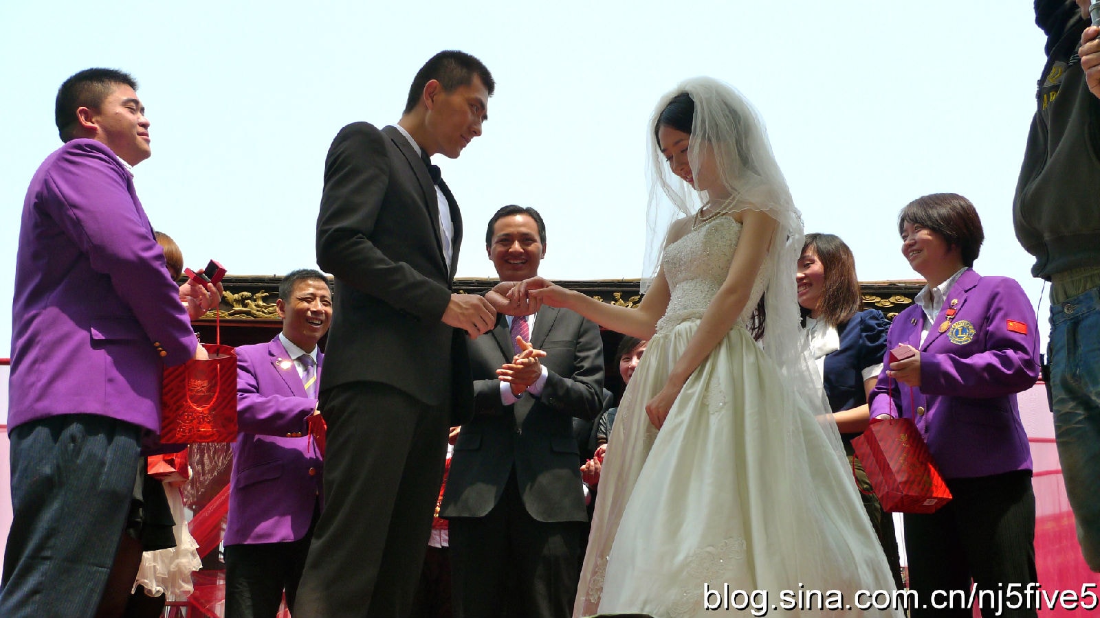 http://www.119127.cn/pics/default/download/73d47fb24ea39eb84b65c028def1c041.jpg