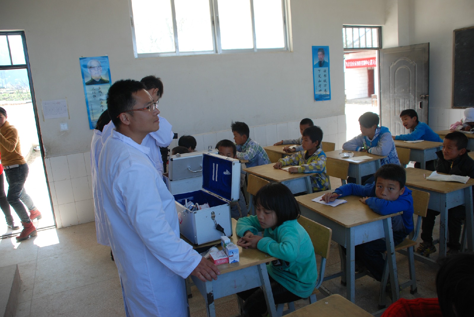 http://www.119127.cn/pics/default/download/75dd420c54640ea61d16f3e365cd5a24.jpg