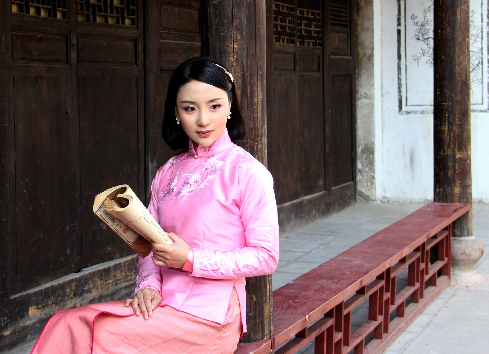 http://www.119127.cn/pics/default/download/7a52/a5491c3bff25f3fcef39467387ae.jpg