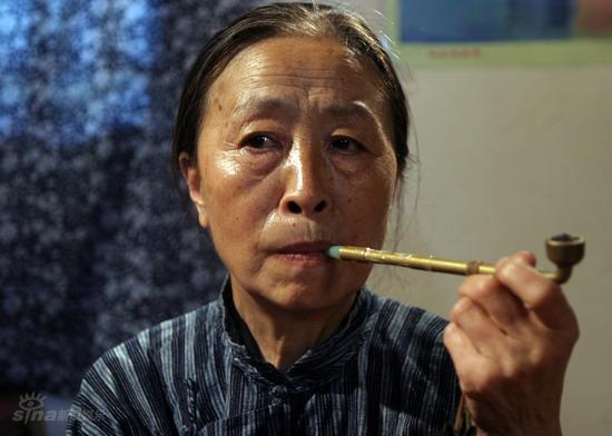 http://www.119127.cn/pics/default/download/8382/1c1e45e3b0ed3bb35f49cbf6d4af.jpg