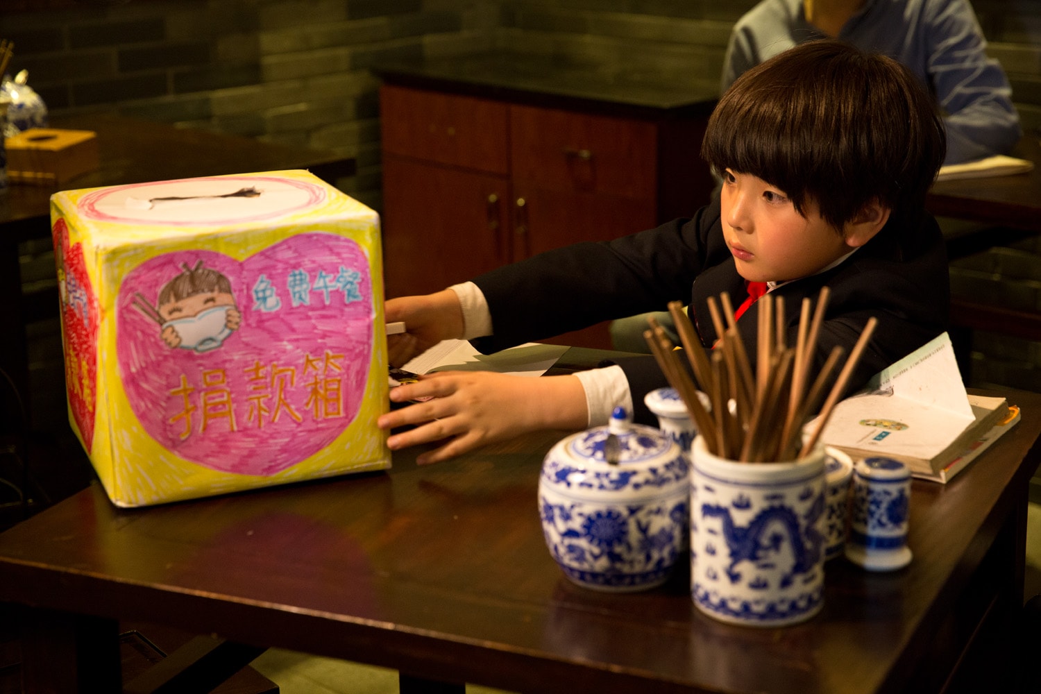 http://www.119127.cn/pics/default/download/844cb2033d944d5d89cf3ee58502eab8.jpg