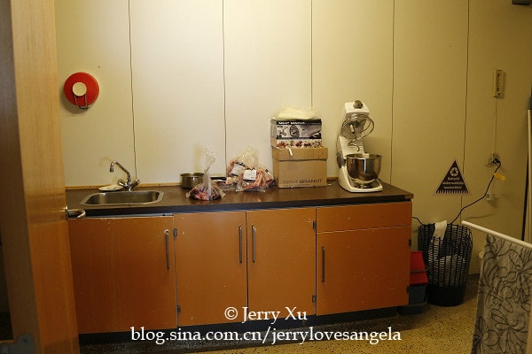 http://www.119127.cn/pics/default/download/857b6a333ff9d97fc0c3cde1d59de0a4.jpg