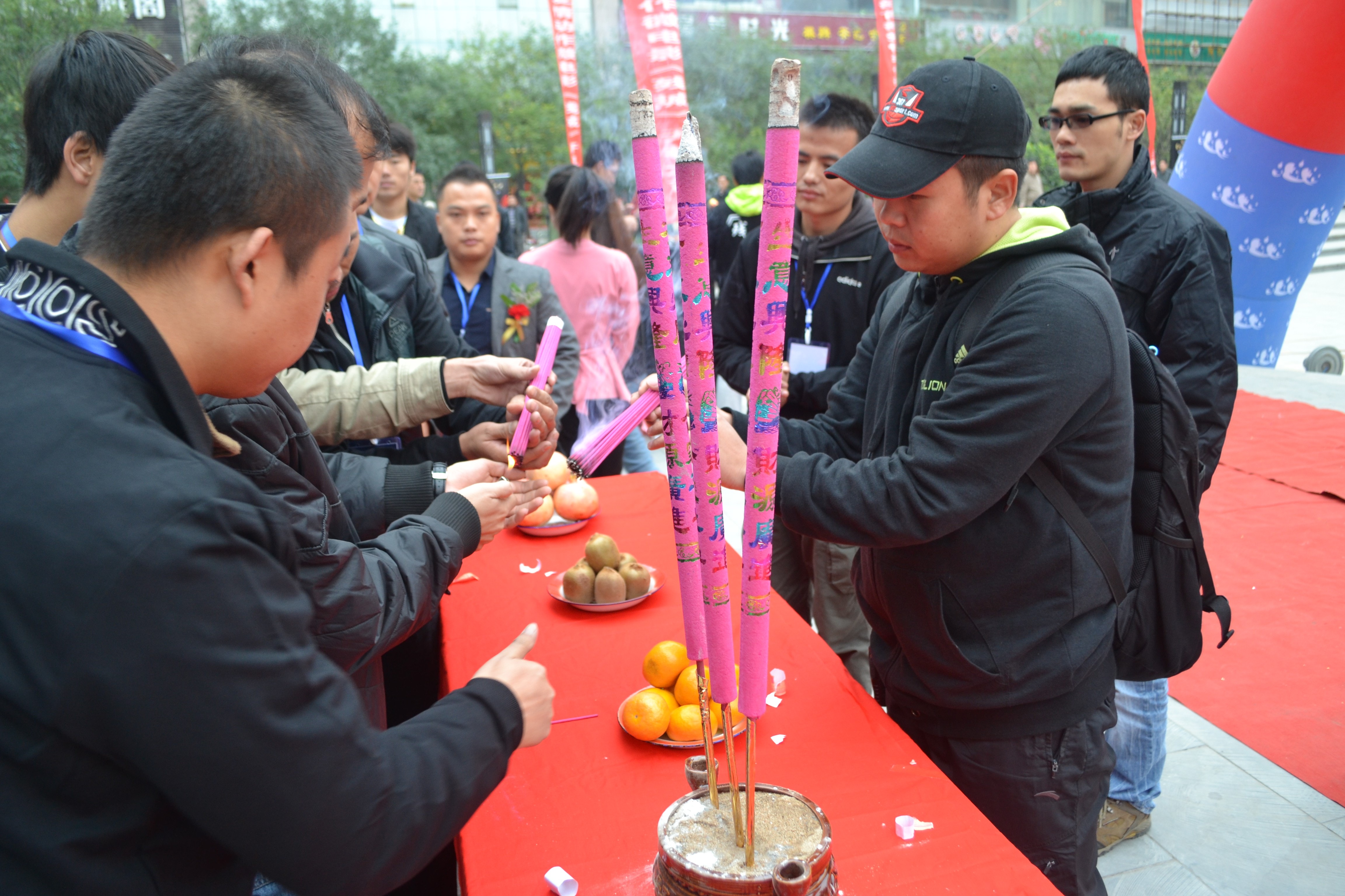http://www.119127.cn/pics/default/download/8814f698433fc459d2a02bd6051577cb.jpg