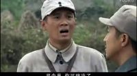 這是一個戰(zhàn)爭片，里面的笑點一點不輸給喜劇片，臺詞和動作絕！