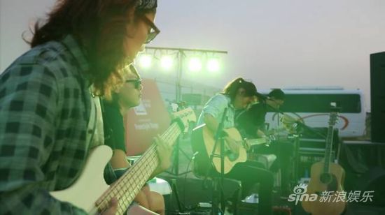 http://www.119127.cn/pics/default/download/8d755618d6ac233ff0f7177d0314dcc9.jpg