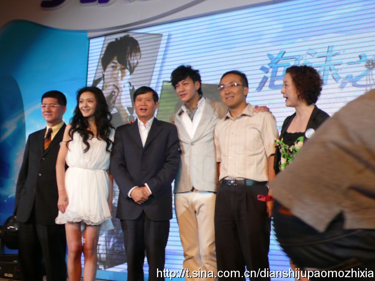 http://www.119127.cn/pics/default/download/8dde0895b520acd6beb10191c5b4b1da.jpg