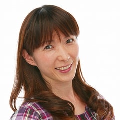 -飾克克魯的媽媽久川綾、喬菲菲