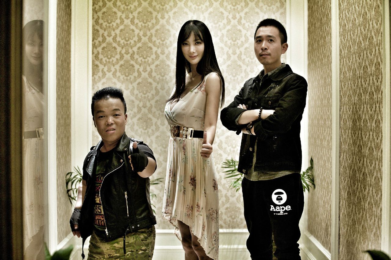 http://www.119127.cn/pics/default/download/949f69e16a904f6c3cee3dd378aa2105.jpg