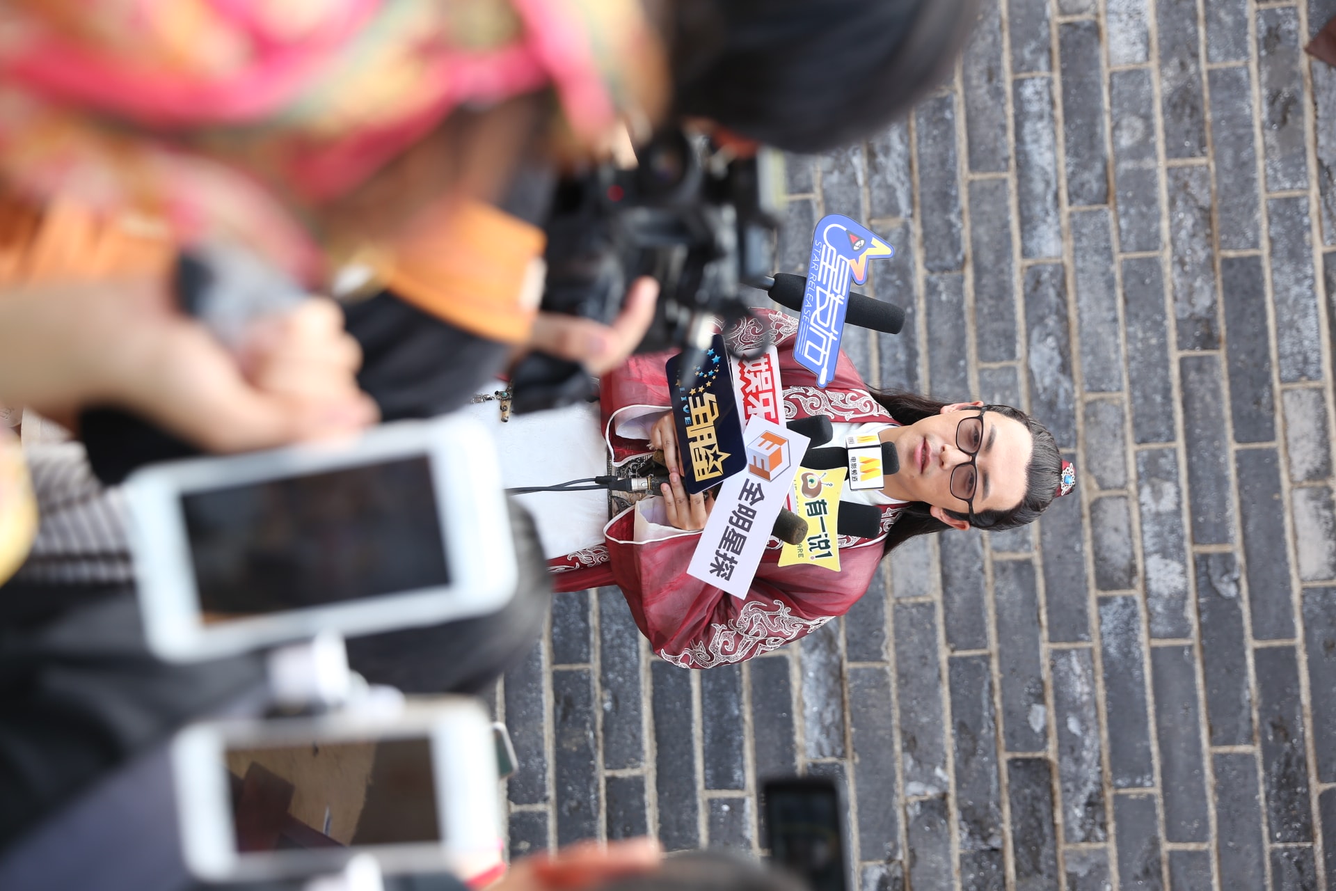 http://www.119127.cn/pics/default/download/9a5a1cc8bb4f478c3ac85c326765700c.jpg