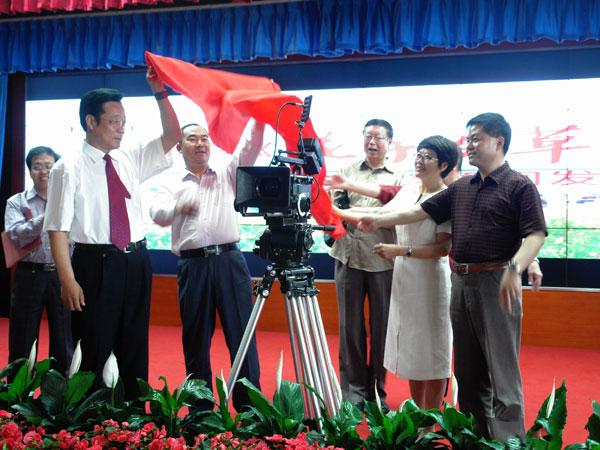 http://www.119127.cn/pics/default/download/9d368b1a2e73224320febf8d36b9d534.jpg