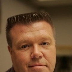 喬爾·麥金農(nóng)·米勒Joel McKinnon Miller
