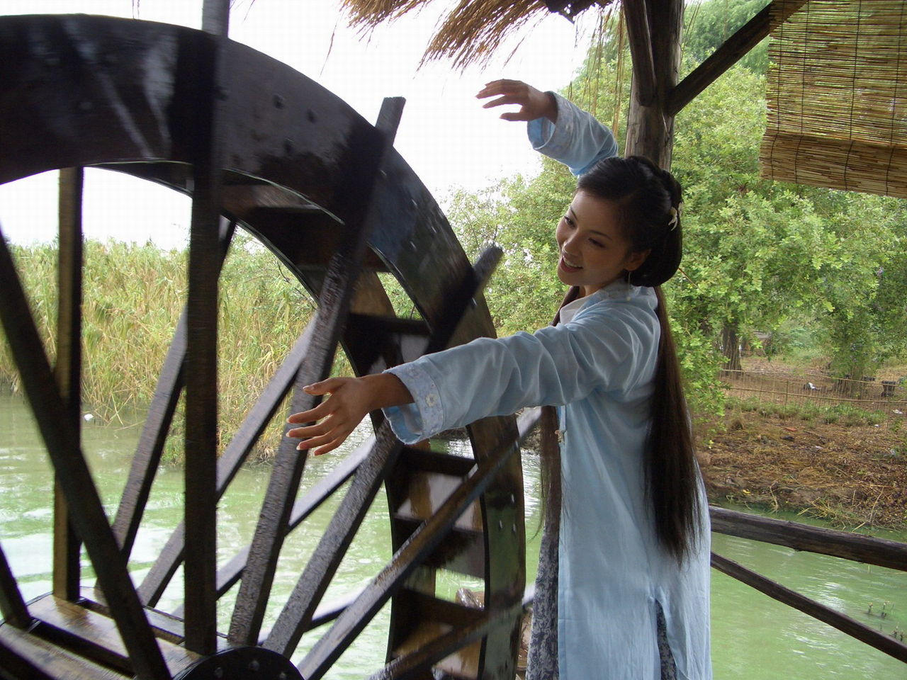 http://www.119127.cn/pics/default/download/a2149e76040575a1beff1cd65b8d579e.jpg
