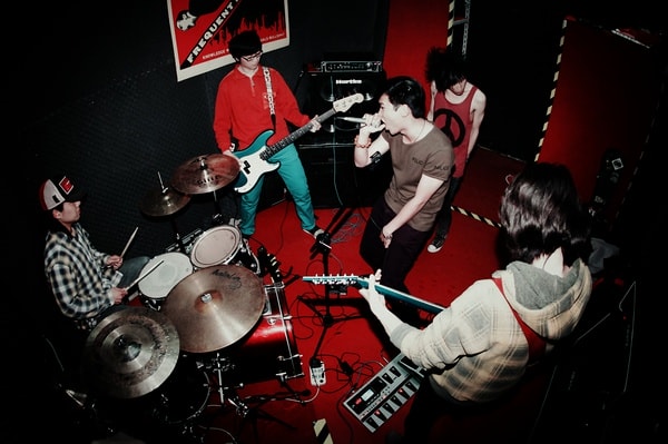 http://www.119127.cn/pics/default/download/a5f77b3f41ed1063e6380cb28c185a27.jpg