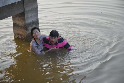 http://www.119127.cn/pics/default/download/afbcfc035de16ce6cf469b4402e55318.jpg
