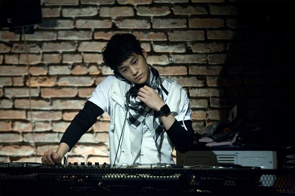 http://www.119127.cn/pics/default/download/b39c10d756f0e73f413d157577f81004.jpg