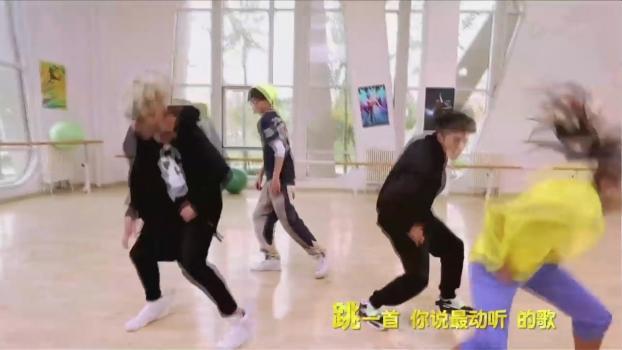 http://www.119127.cn/pics/default/download/b85cefa4bb1900c644bbd638f17dcbe9.jpg