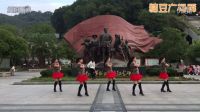 浦城燕子廣場(chǎng)舞單人水兵舞《我們好好愛(ài)》編舞；一蓮