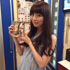 內(nèi)田理央