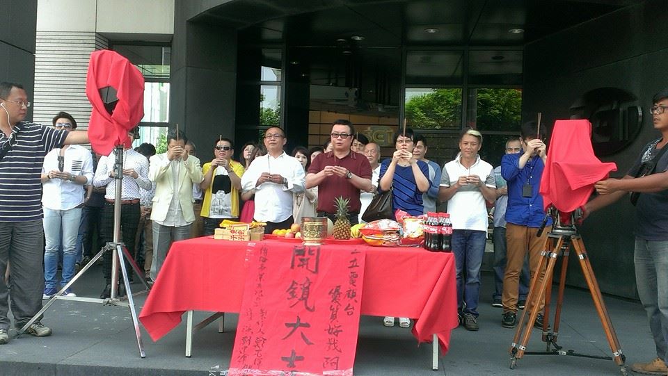 http://www.119127.cn/pics/default/download/c8d10303a88569526c6efe1e58980837.jpg