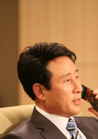 盧英國(guó)