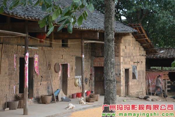 http://www.119127.cn/pics/default/download/cf468d248c7653712bde03eb0e2fb767.jpg