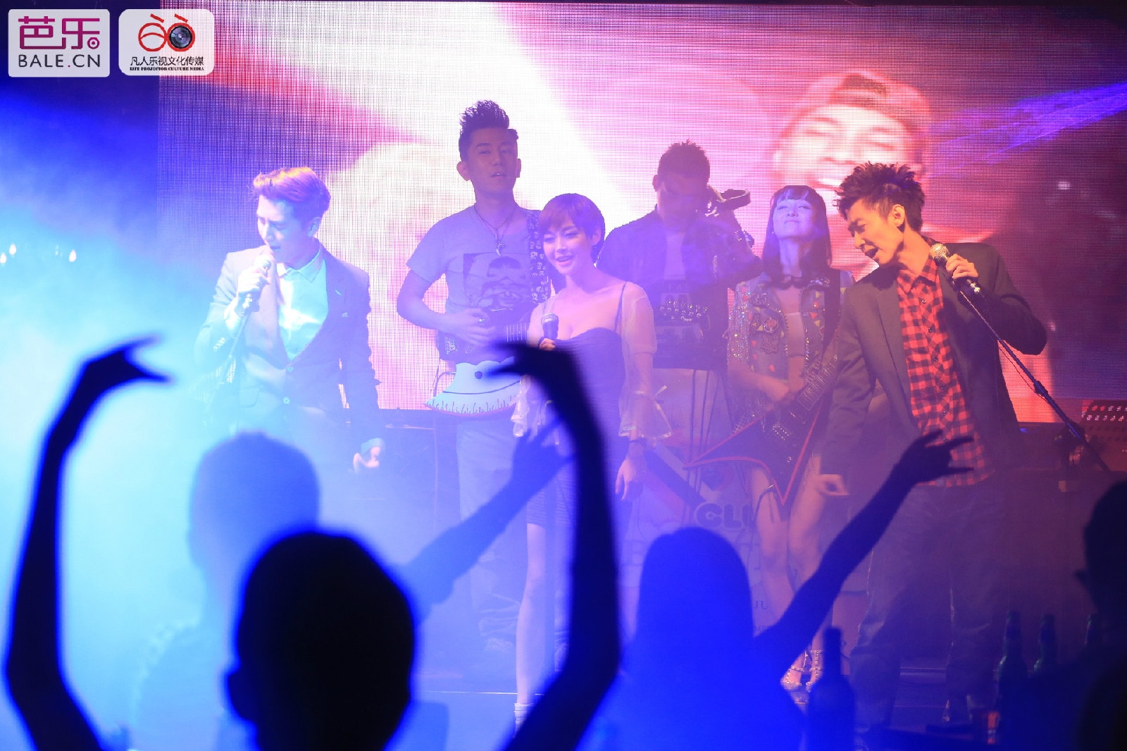 http://www.119127.cn/pics/default/download/d84e42ba41f2d4149631f776863744c2.jpg