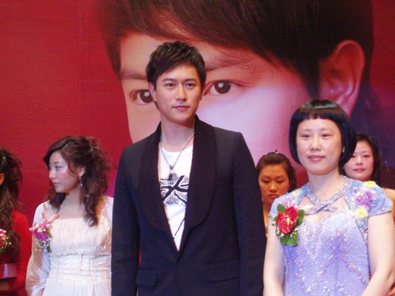 http://www.119127.cn/pics/default/download/e296c84ae1d657988ae6a63d454ab970.jpg