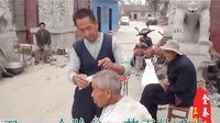 [拍客]實(shí)拍農(nóng)村集鎮(zhèn)街頭理發(fā)